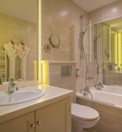 La Baronnie Hôtel & Spa****